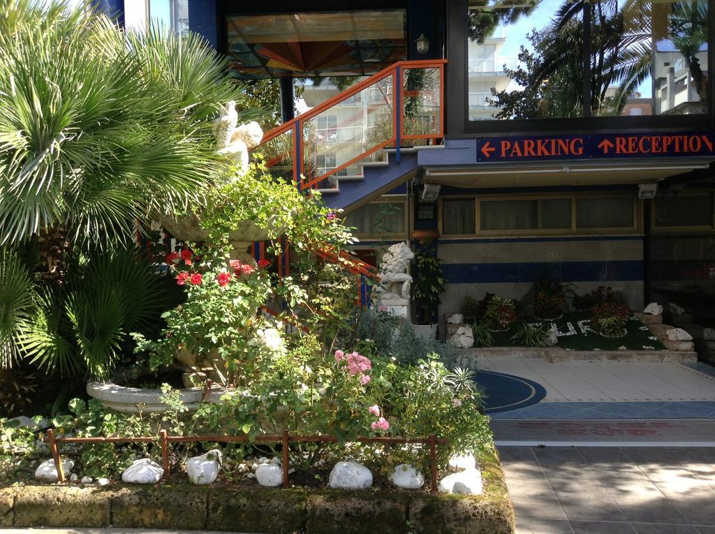 Hotel Eur Lido di Camaiore Esterno foto