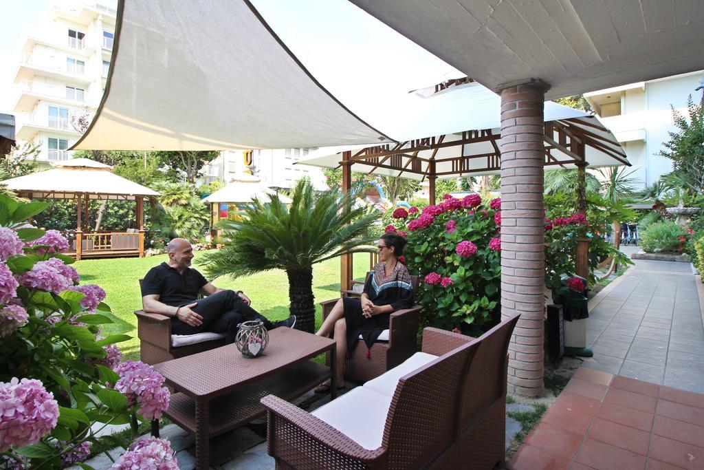 Hotel Eur Lido di Camaiore Esterno foto