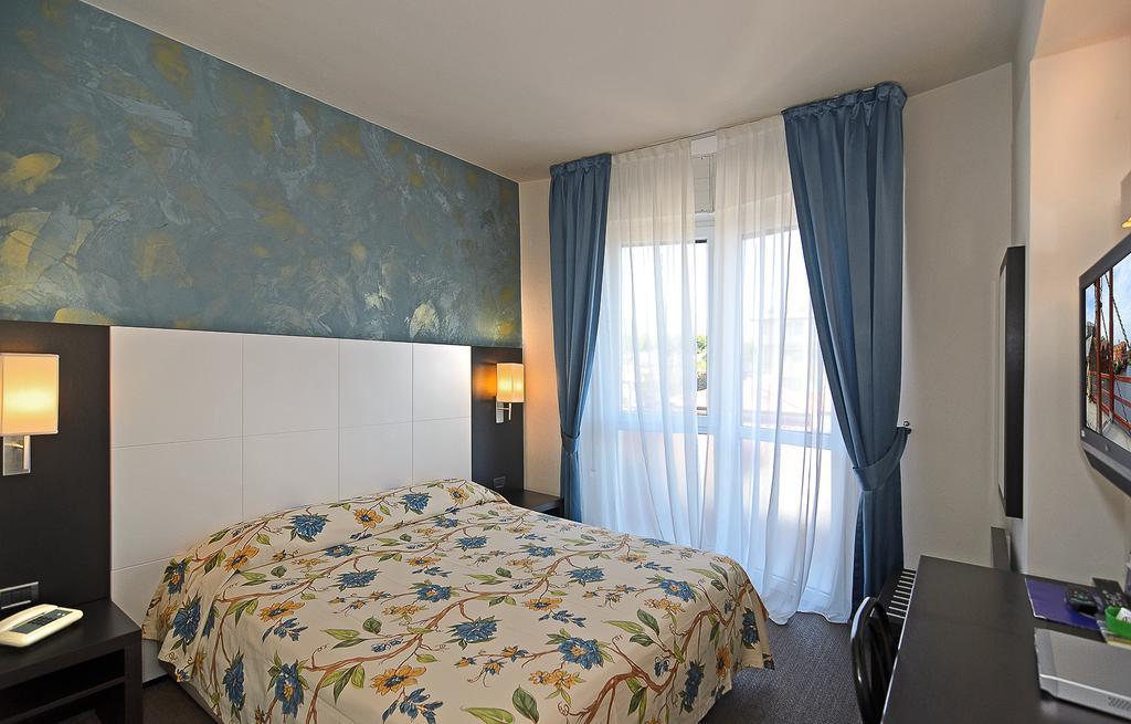 Hotel Eur Lido di Camaiore Esterno foto