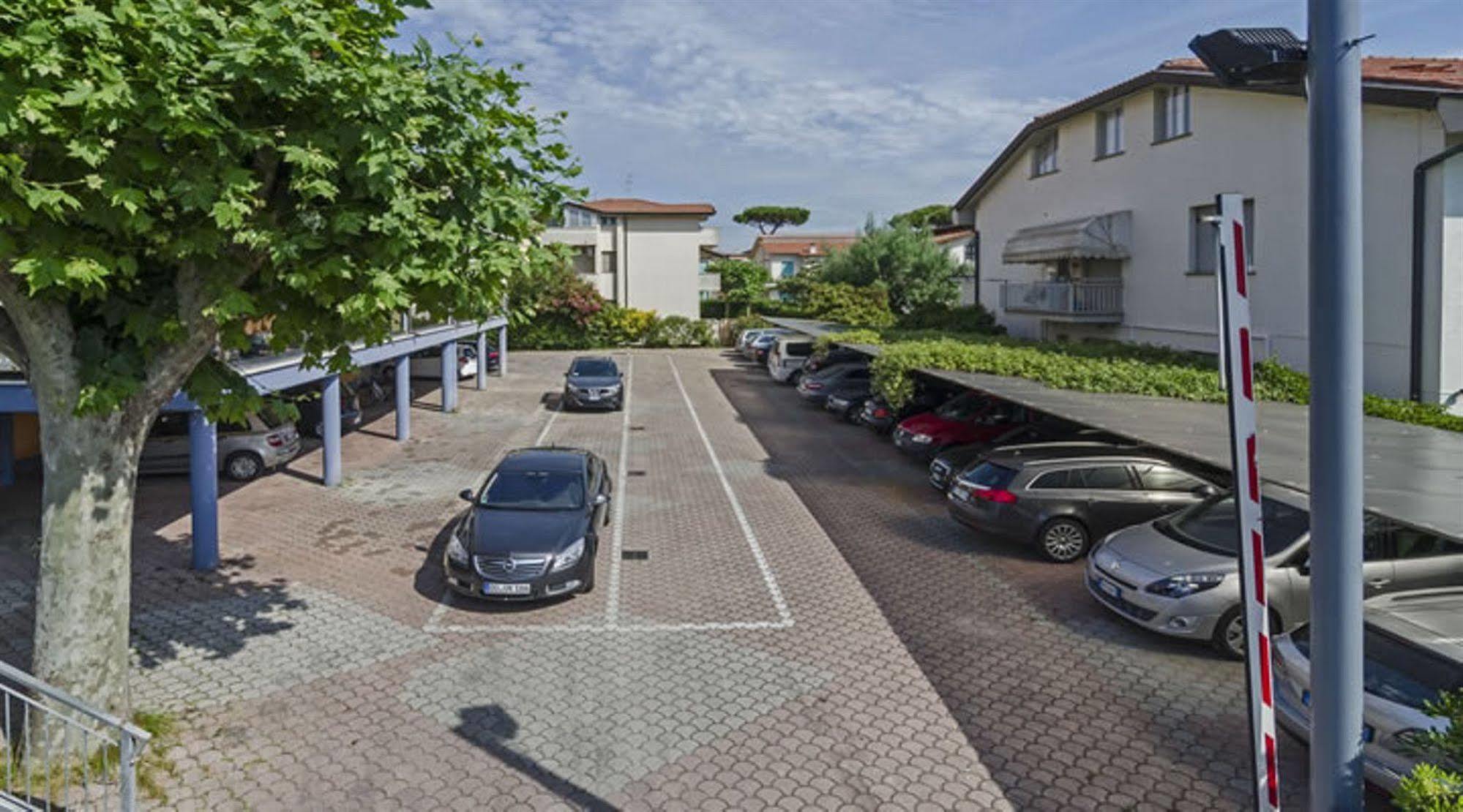 Hotel Eur Lido di Camaiore Esterno foto